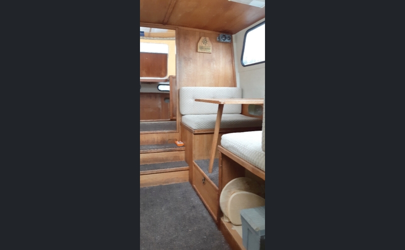 Omavalmiste Retkivene-kuva-2